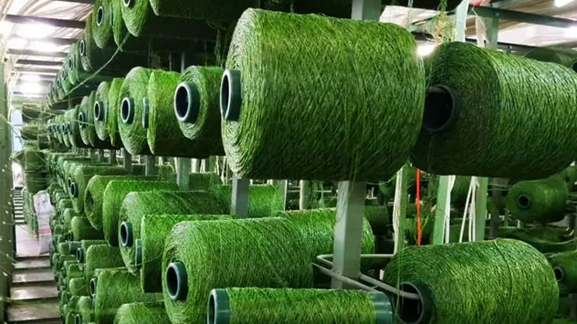 اولین و بزرگترین تولید کننده چمن مصنوعی در ایران